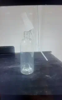 بطری ۱۰۰سی سی دهانه ۱۸ به همراه افشانه ۱۱ گرم