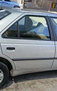 پژو ۴۰۵  مدل ۹۸