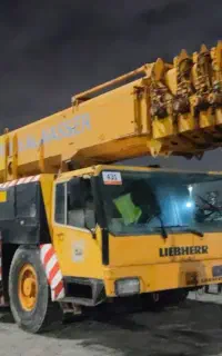 جرثقیل ۱۰۰ تن لیبهر