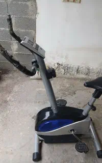 دوچرخه ورزشی ثابت