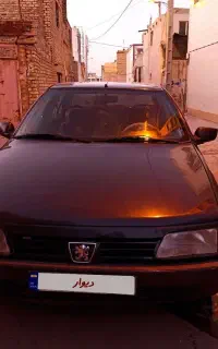 پزو 405