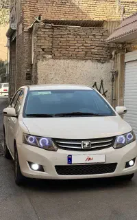 آریو اتوماتیک /زوتی/۱۳۹۶ درحد نو نو نو