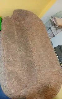یک دست مبل ، صندلی و میز اداری