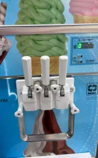 فروش کلیه وسایل بستنی و قهوه