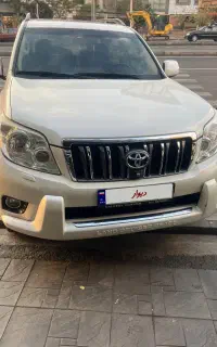 پرادو دو درب