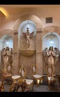 مجسمه تالاری. محوطه سازی تالار