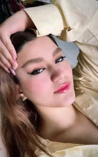 فیبروز ابرو و شیدینگ لب