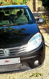 ماشین رنو ساندرو مدل۹۶
