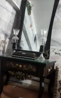 آینه کنسول در حد نو