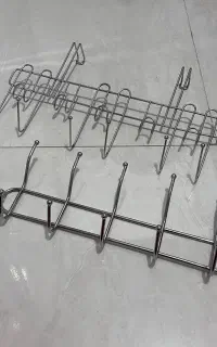 گیره آویز در کمد لباس