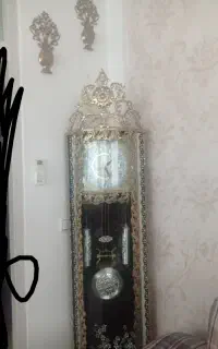 ساعت ایستاده برنزی