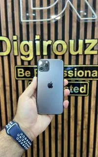 آیفون ۱۱pro 256GB در حد نو