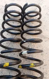 یک جفت لول فنر انواع پراید و ساینا و کوئیل دوقلو