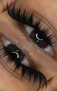کـاشتـ و اکستنشن مو و مـژه،کـاشتـ و ترمیمـ نـاخن
