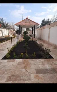 هرس کردن، کاشت گل وگیاه، سمپاشی گیاه، کوددهی،