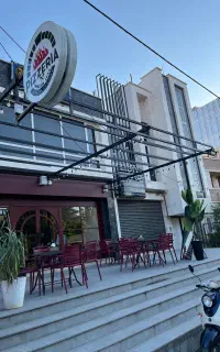 استخدام اقاو خانم جهت کار در فست فود