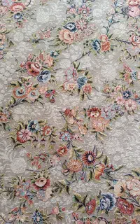 فرش ۱۲ متری ۶ متری و یک در سه