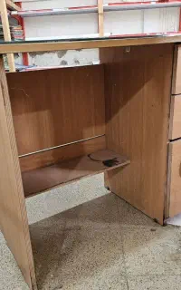 میز تحریر یا کامپیوتر