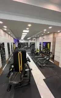باشگاه ورزشی بدنسازی تناسب اندام