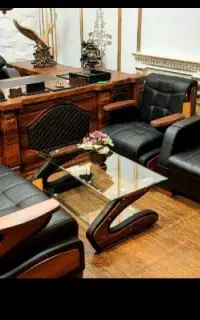 چیدمان میز صندلی لوکس مبلمان اداری