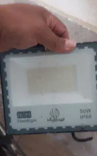 پرژکتور100و۵۰