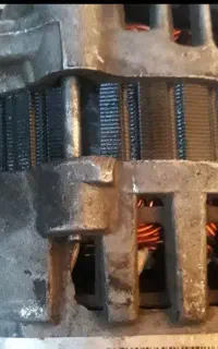 دینام نیسان