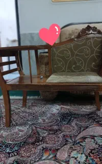 میز تلفن نوستالژیک