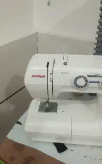 چرخ خیاطی  ژانومه