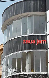 شیشه بالکن ریلی(جمع شو) ۵۷۵۰۰۰۰ تومان