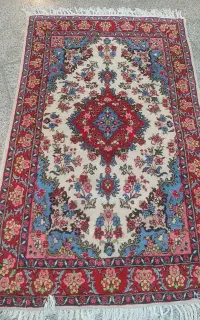 فرش زرنیم دستبافت