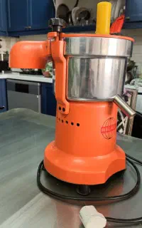 آب‌ میوه گیری
