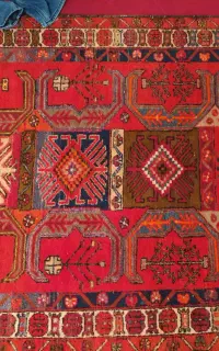 فرش دستبافت .کناره قدیمی
