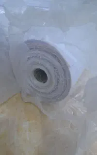 لایی چسب خیاطی