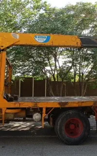 فروش جرثقیل بنز ۹۱۱ دکل سوسان