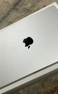 MacBook M3Pro 2023 در حد اک