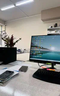 خدمات ویراستاری و ترجمه