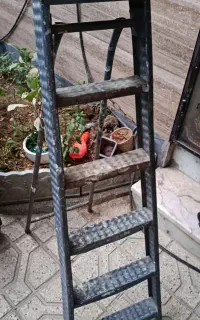 نردبان تاشو