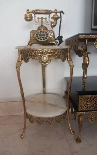 میز تلفن و تلفن برنز