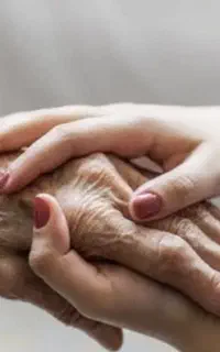 استخدام نیروی   ۲۴ ساعته و بلند مدت حداقل ۶ ماه