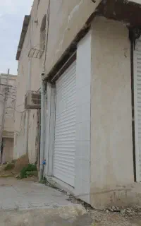 مغازه ۲۲متر ونیم دونبش سر خیابان دریابندری