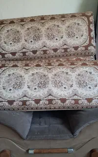 پشتی