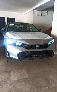 هندا سیویک ۲۰۲۵ نقره ای صفر