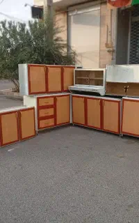 سلام کابینت دست دوم دو مدل موجود هستش