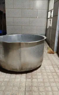 قابلمه بزرگ وه جا دار