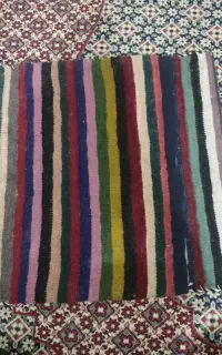 یک عدد خورجین خوشگل و خوش رنگ تمیز بافته شده