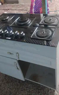 گاز ۵ شعله صفحه ای به همراه کمد ام دی اف