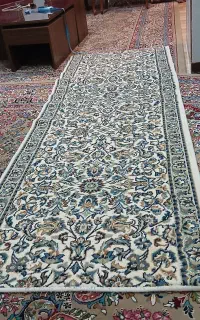 قالی راهرویی  تمیز و خوشرنگ