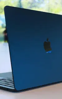 مک بوک MacBook Air M2 با یک برگ چک بدون پیش پرداخت