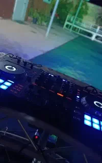 دیجی خانم Dj