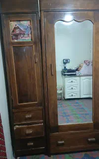 کمد لباس با چوب گردو